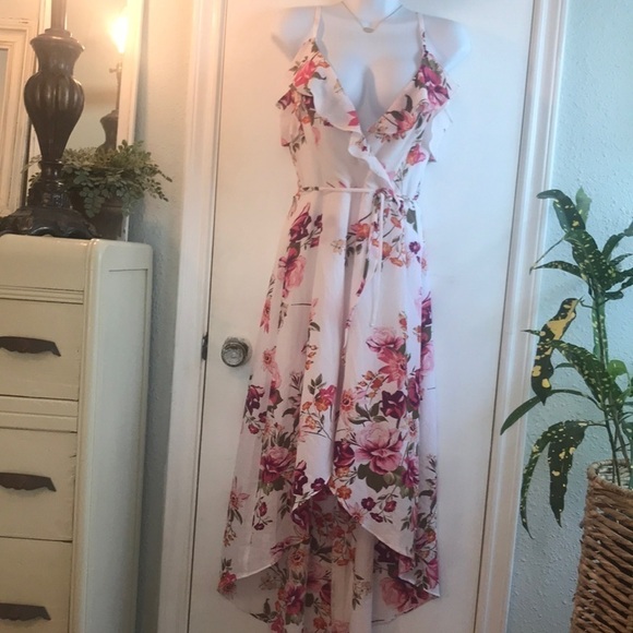NWT by&by Floral High-Low Dress Size M - Picture 4 of 17